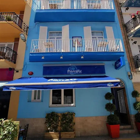 Ξενοδοχείο Parrots Σίτζες