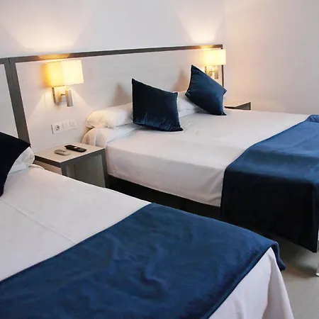 Parrots Ξενοδοχείο Σίτζες