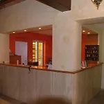 Hotel Parrots 3*