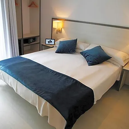 Hotel Parrots Sitges
